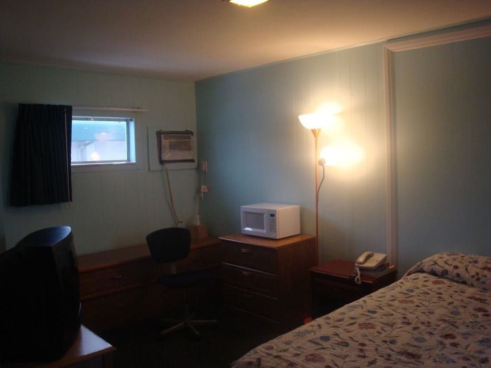 Currys Motel By Oyo Saginaw Mi الغرفة الصورة